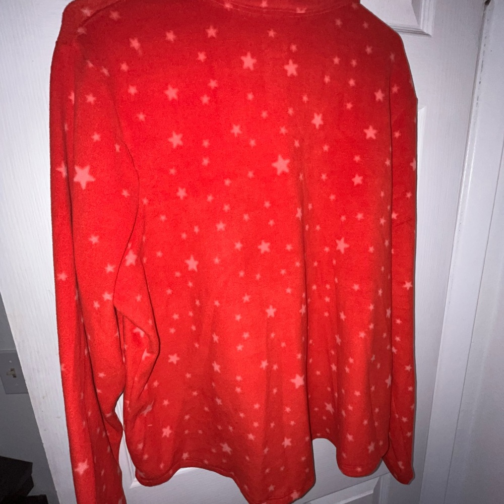 Cuddl Duds Red Star Fleece Robe - Picture 3 of 7